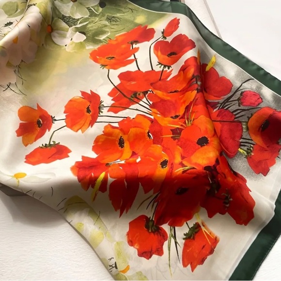 Floral Scarf NWT - Picture 3 of 5